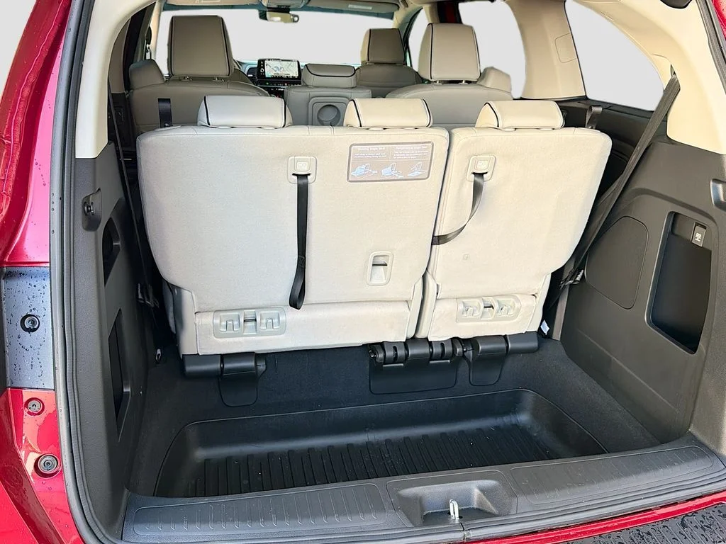 Used 2026 Radiant Red Metallic II Honda Touring image 36