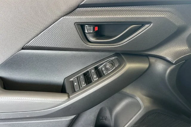 New 2026 MAGNETITE GRAY PEARL Subaru Premium image 8