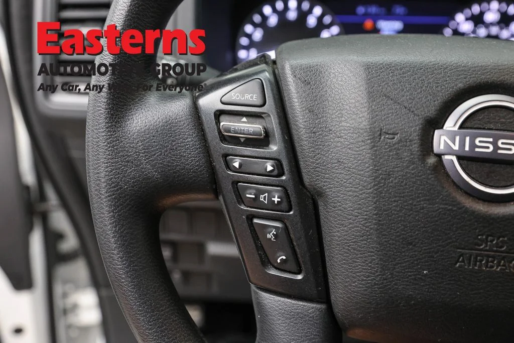 Used 2022 White Nissan S image 14