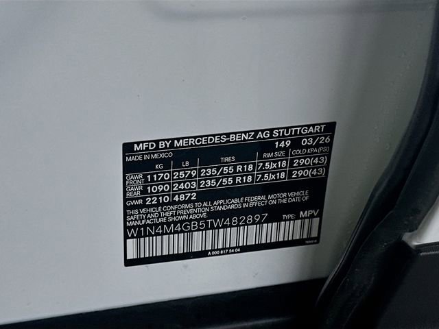 New 2026 Polar White Mercedes-Benz GLB 250 image 60