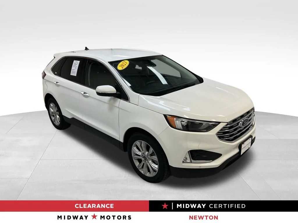 2023 Ford Edge Titanium AWD's photo