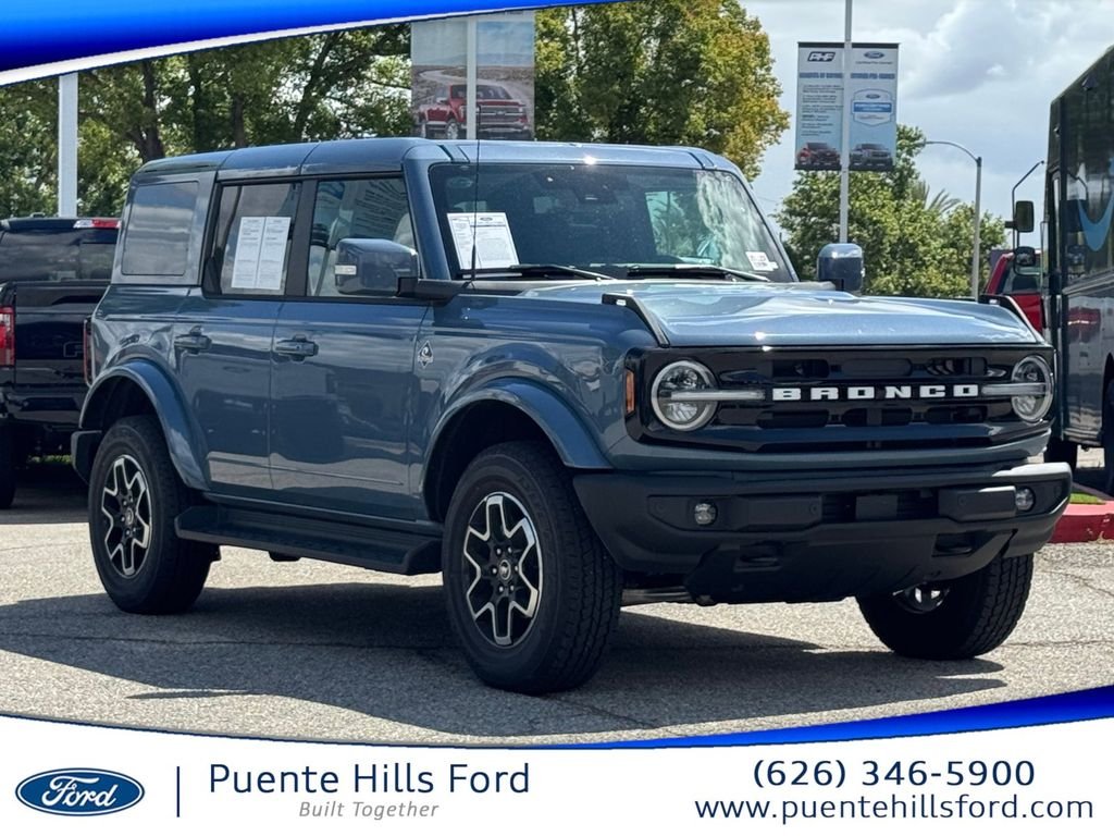 2025 Ford Bronco Outer Banks 4x4's photo