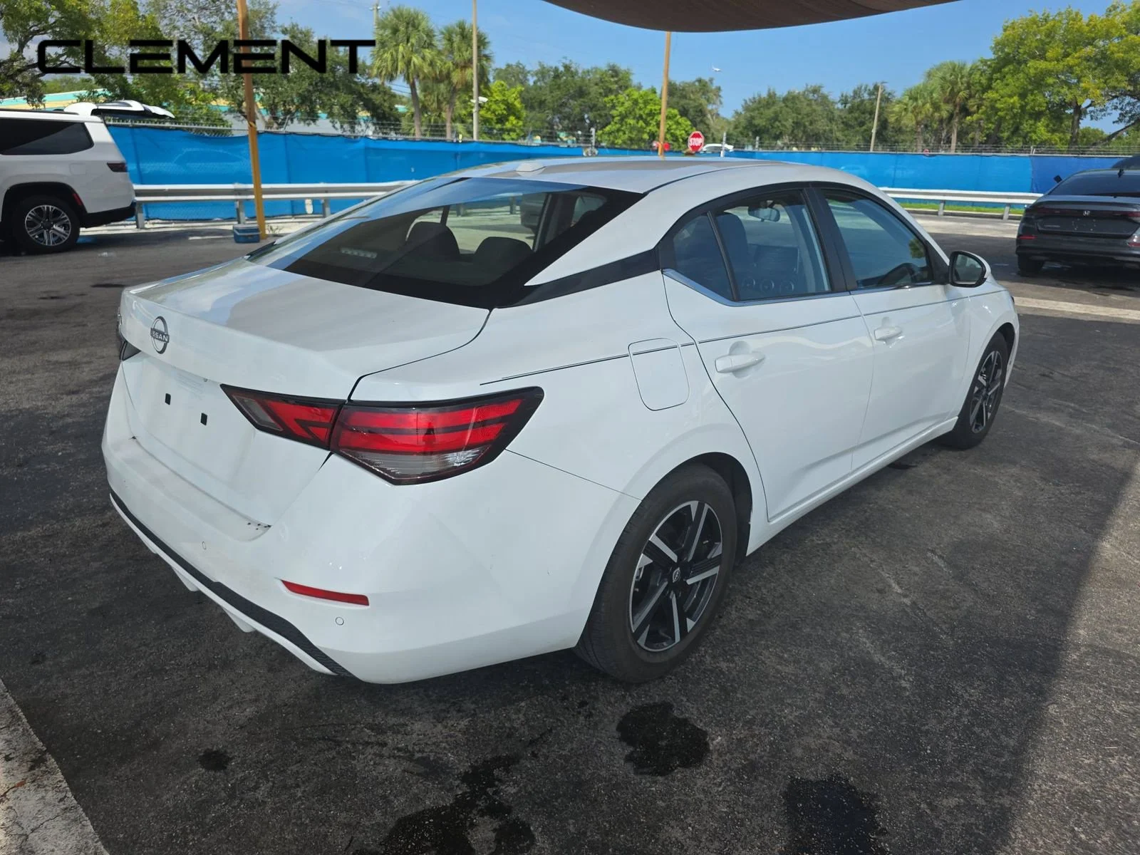 Used 2024 White Nissan SV image 7
