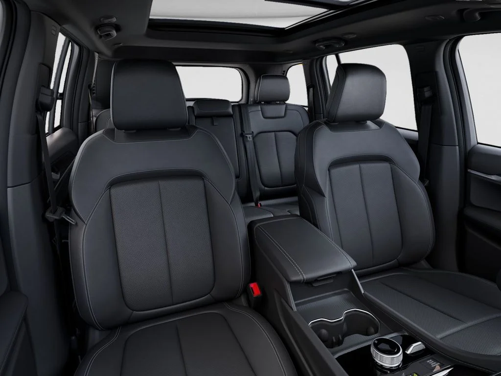 New 2026 Steel Blue Exterior Paint Jeep Limited Reserve image 16