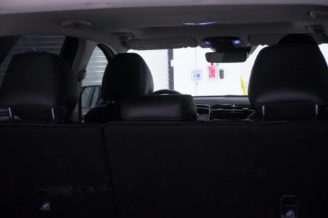 Used 2024  Hyundai SEL image 8