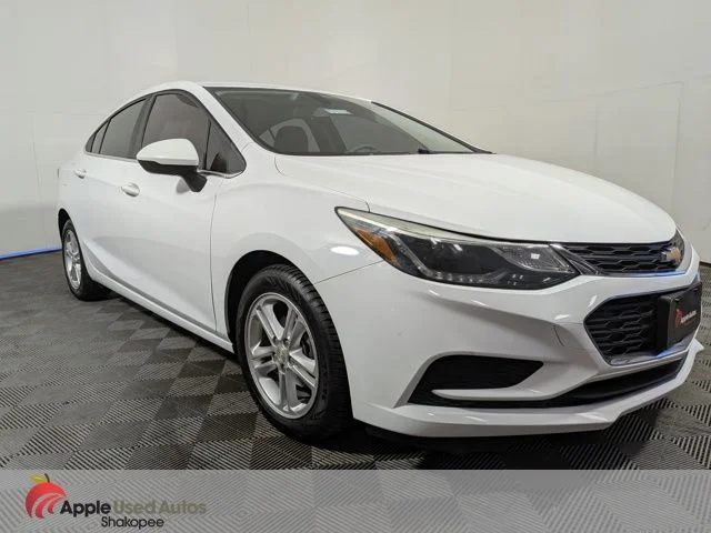 Used 2018 White Chevrolet LT image 1