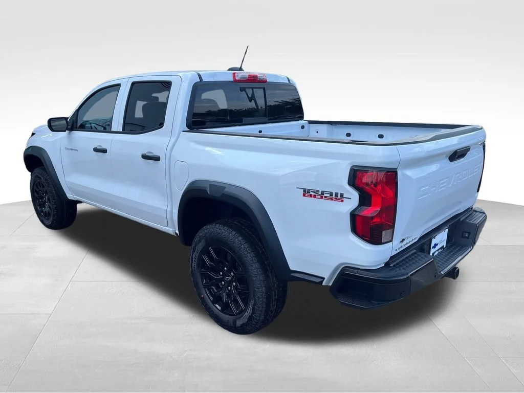 New 2026 Summit White Chevrolet Trail Boss image 3