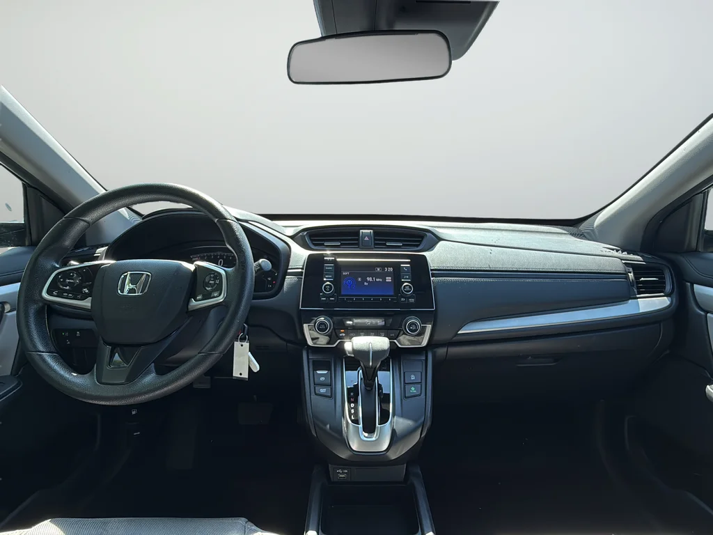 Used 2020 Silver Honda LX image 9