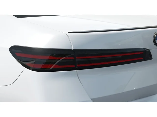New 2027 Mineral White Metallic BMW  image 8