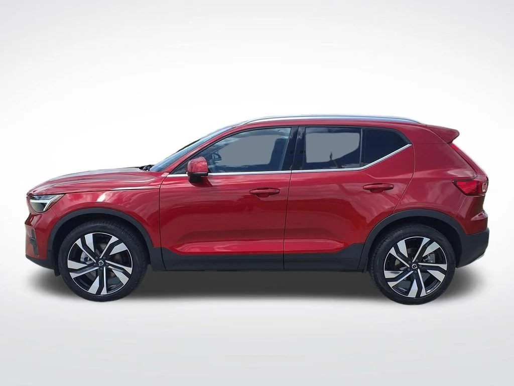 Certified Used 2023 Red Volvo Ultimate image 5
