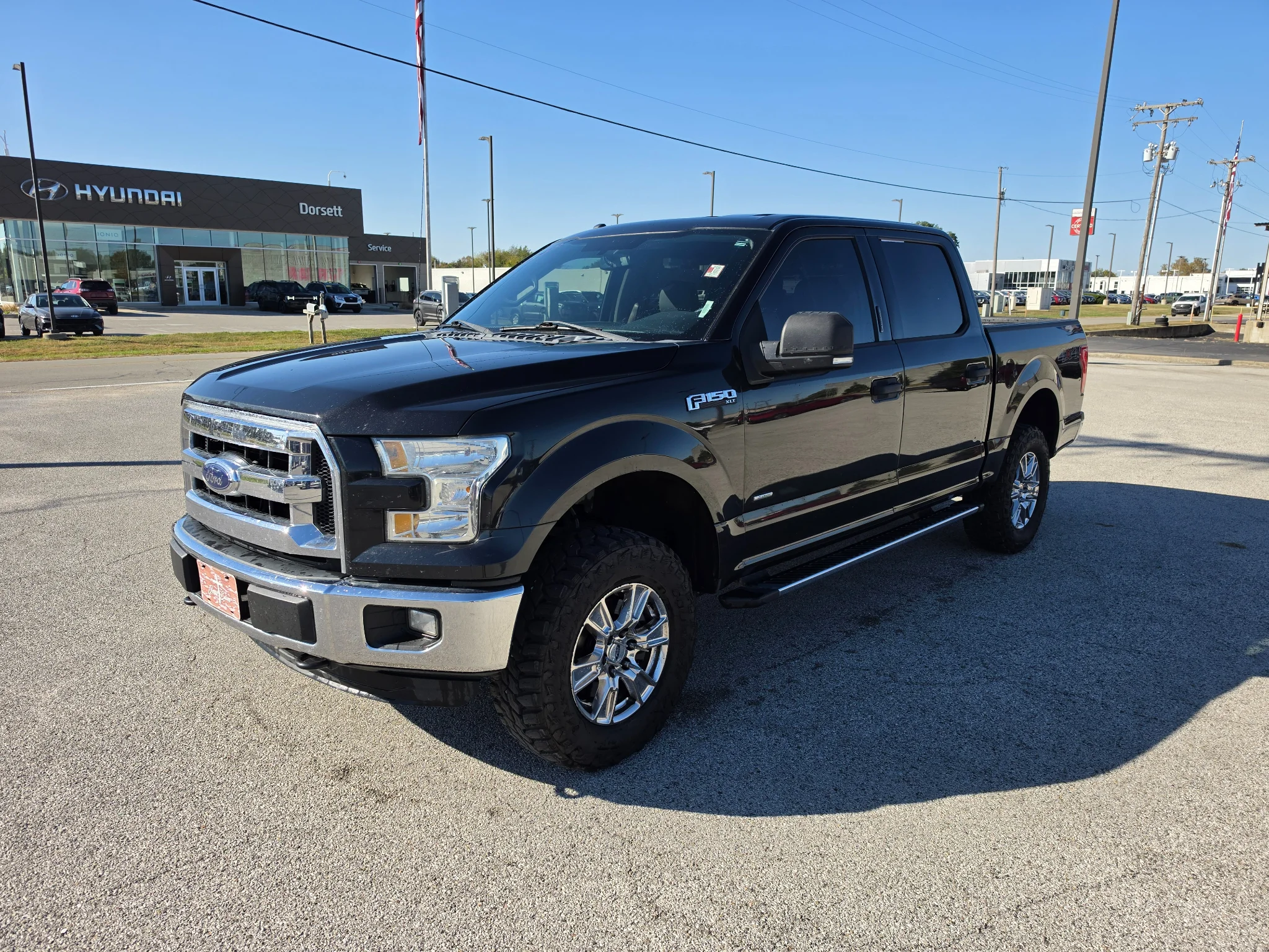 Used 2015 Tuxedo Black Metallic Ford XLT image 1