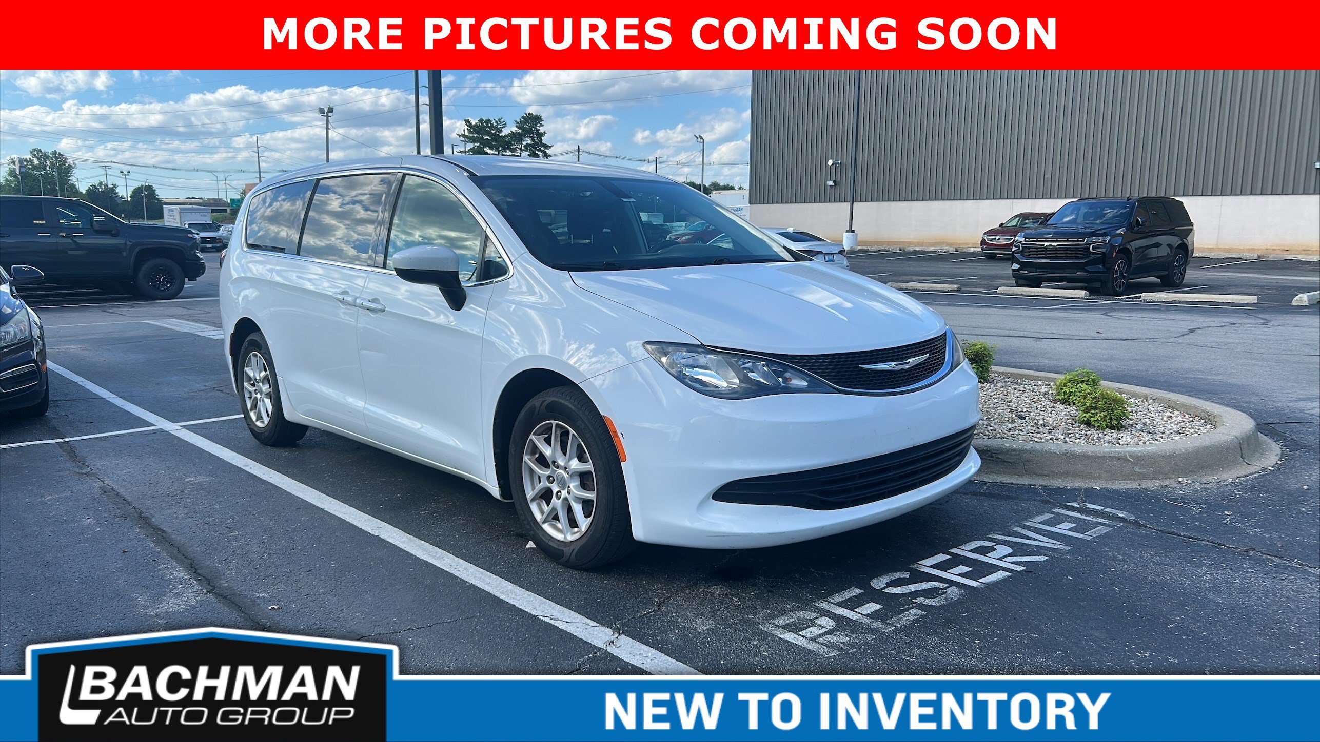Used 2017 Chrysler Pacifica Touring with VIN 2C4RC1DG5HR520739 for sale in Jeffersontown, KY