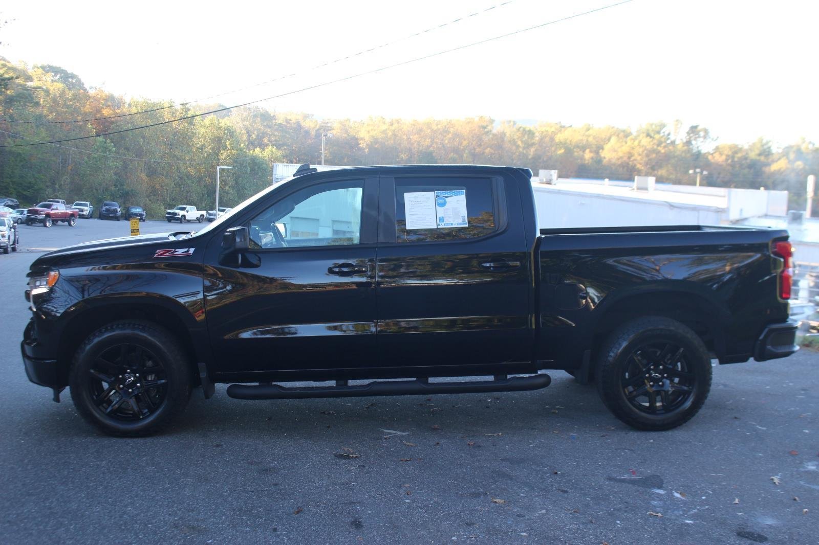 2023 Chevrolet Silverado 1500 RST photo 4