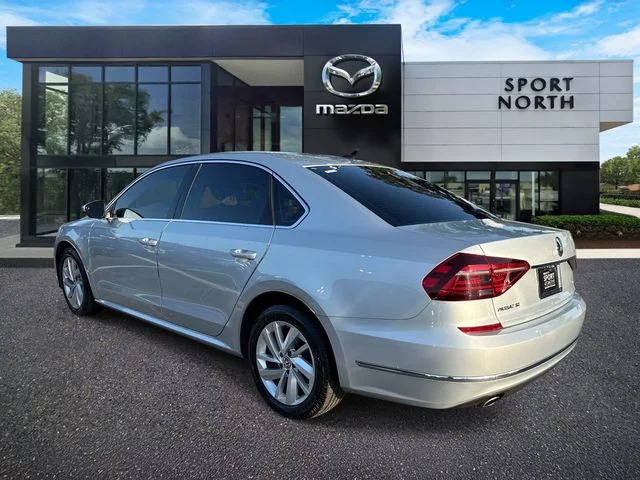 Used 2018 Silver Volkswagen 2.0T SE image 6
