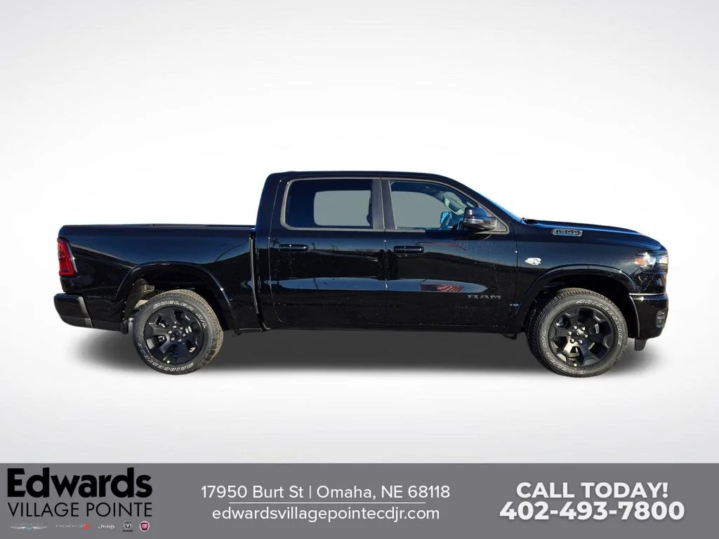 New 2026 Diamond Black Crystal Pearl-Coat Exterior Paint RAM Big Horn/Lone Star image 2