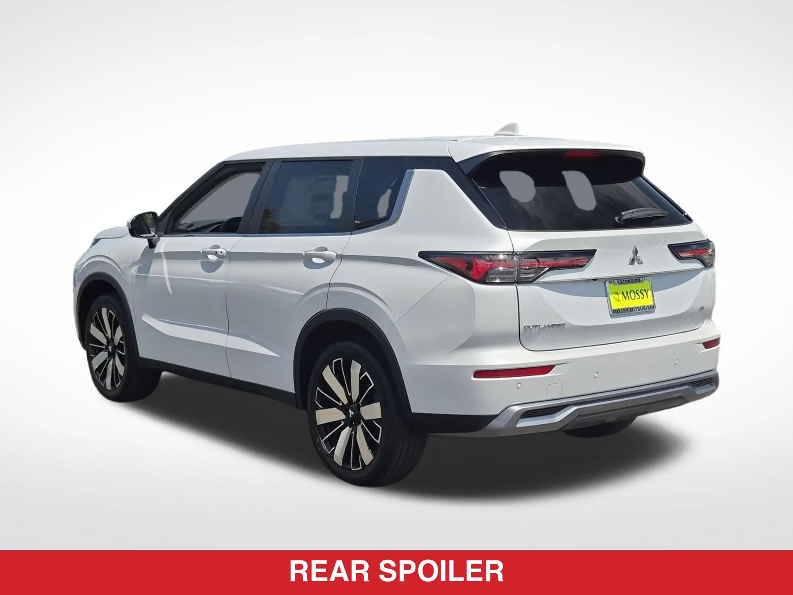 New 2026 White Mitsubishi SE image 9