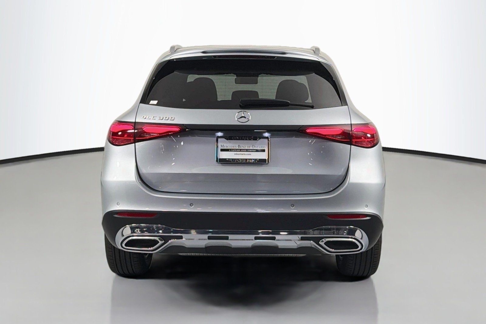 New 2026 Cirrus Silver Metallic Mercedes-Benz GLC 300 SUV image 3