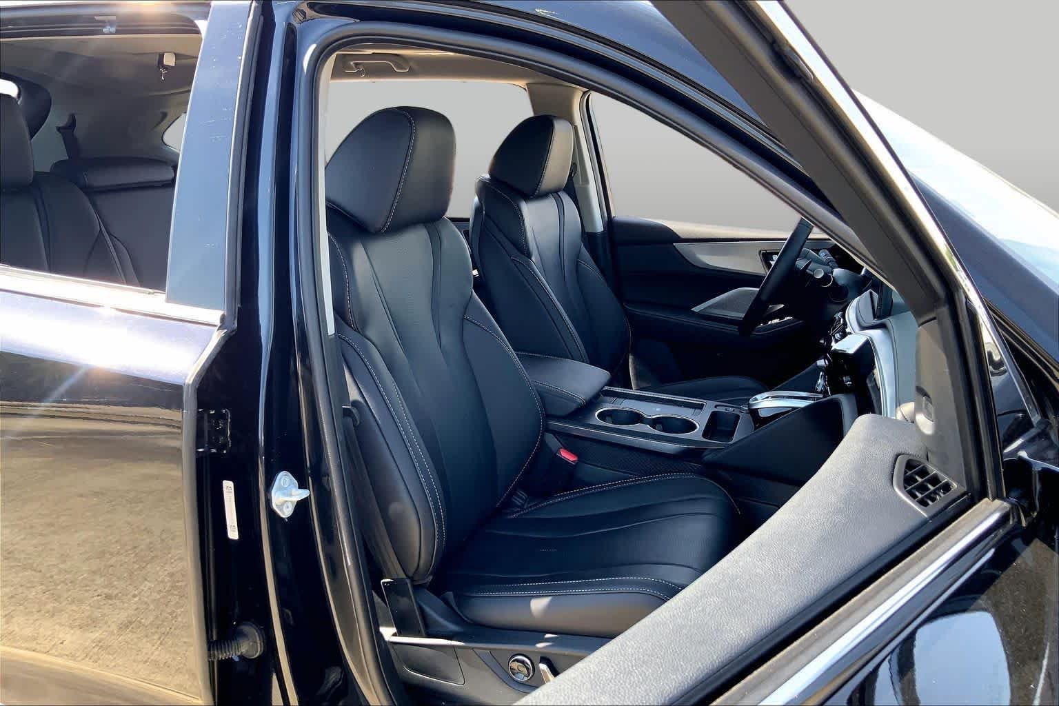 Certified Used 2026 Majestic Black Pearl Acura w/Technology Package image 9