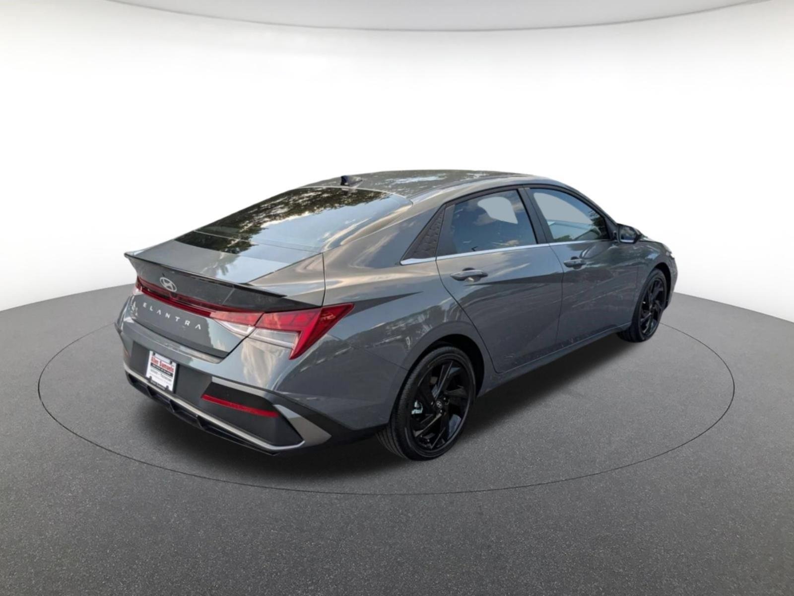 New 2026 Ecotronic Gray Hyundai SEL Sport Premium image 4