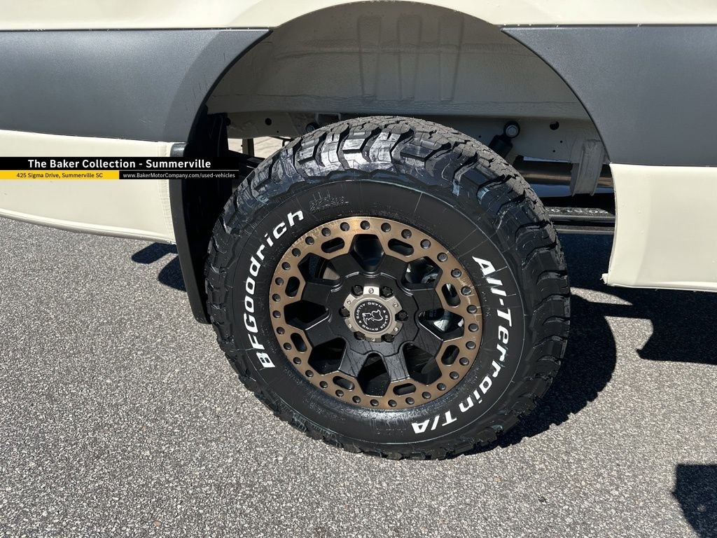 New 2026 White Mercedes-Benz AWD Cargo image 9