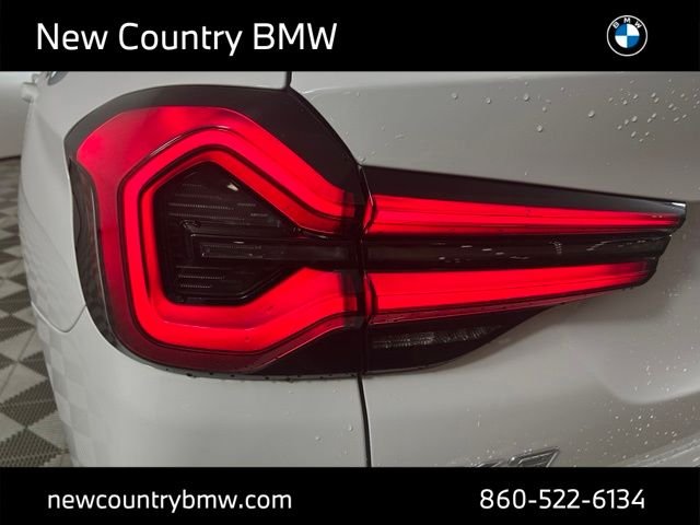 Used 2022 Alpine White BMW xDrive30i image 29