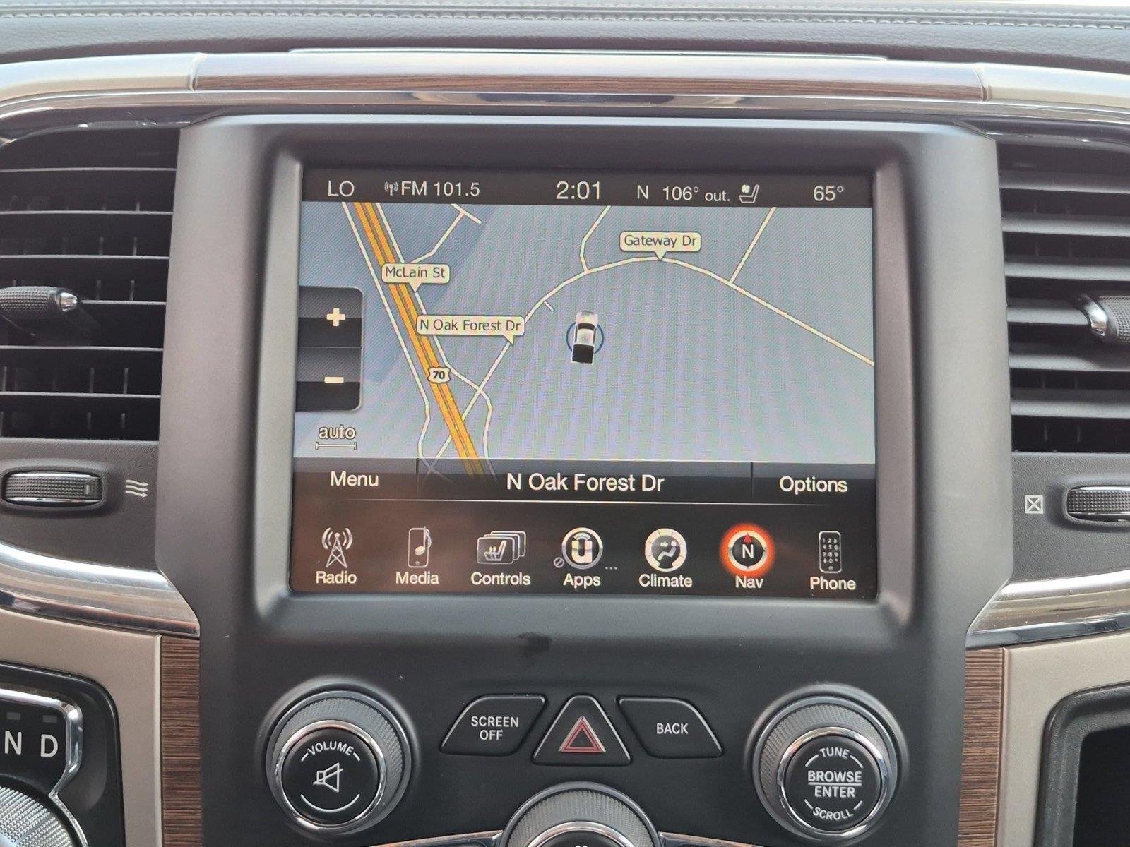 Used 2015  RAM TRUCK LARAM image 26