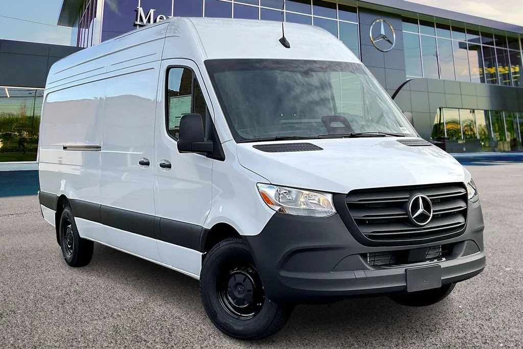 2026 Mercedes-Benz Sprinter 2500 170 WB HO High Roof's photo