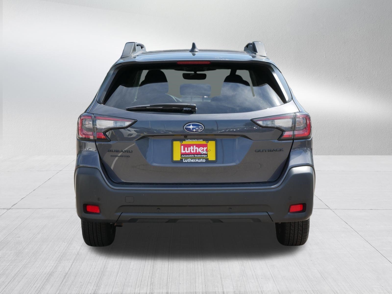 Used 2025 Magnetite Gray Metallic Subaru Onyx Edition image 6