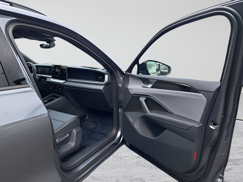 New 2025 Gray Volkswagen 2.0T SE R-Line Black image 17