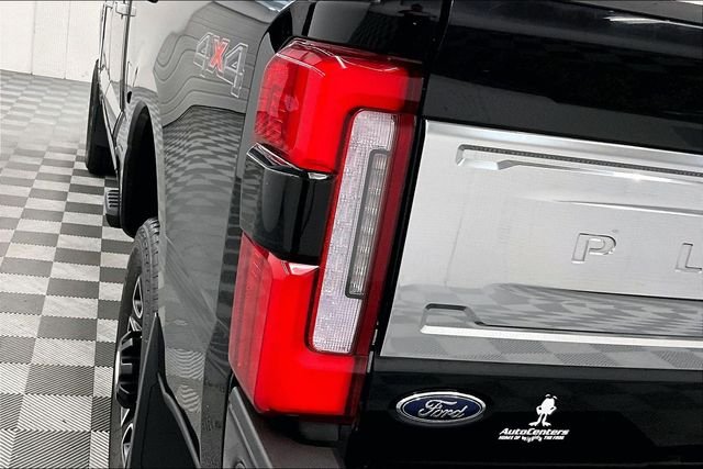 2023 Ford F-250 Super Duty Platinum - Photo 36