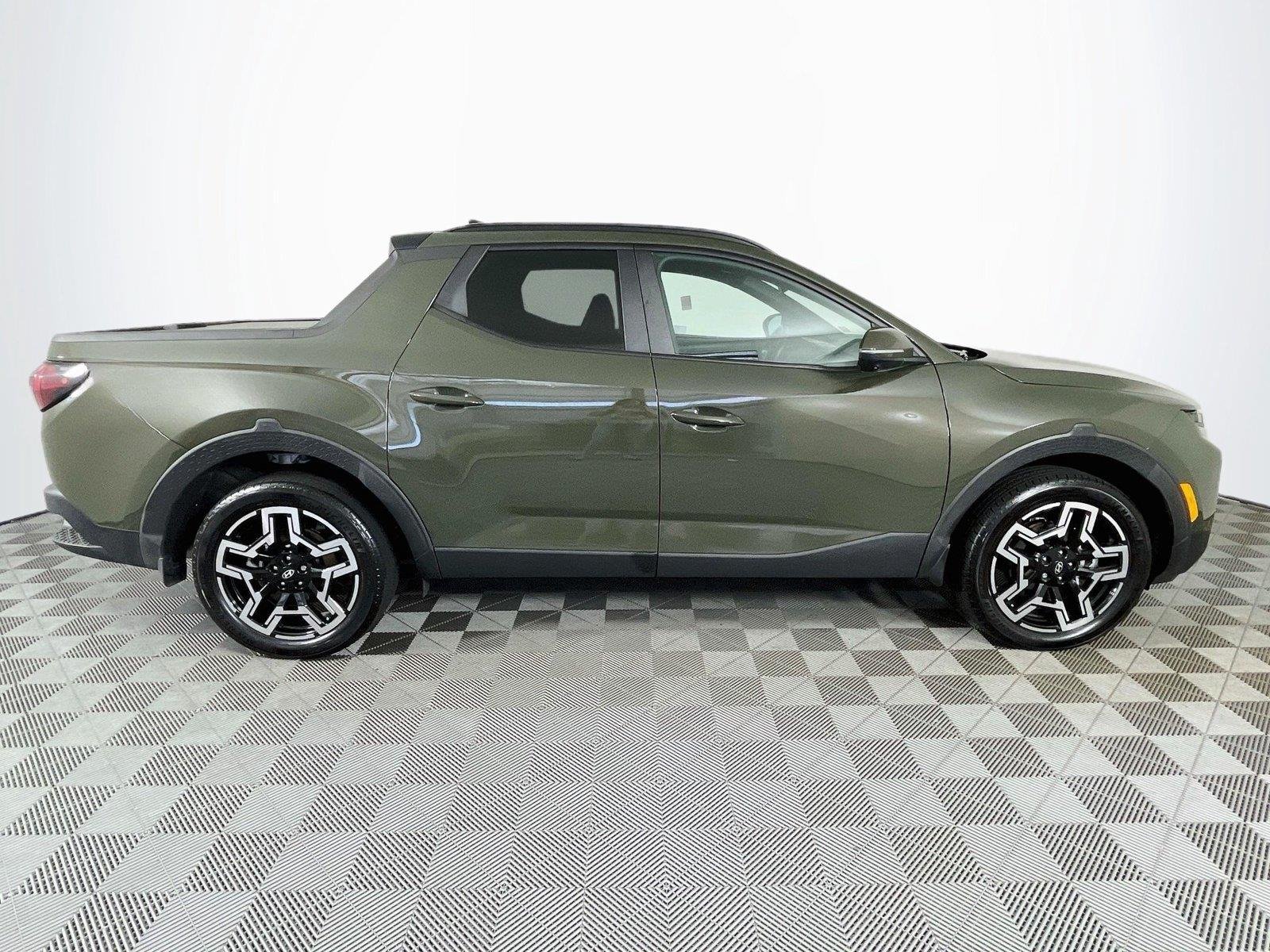 2025 Hyundai Santa Cruz Limited - Photo 11