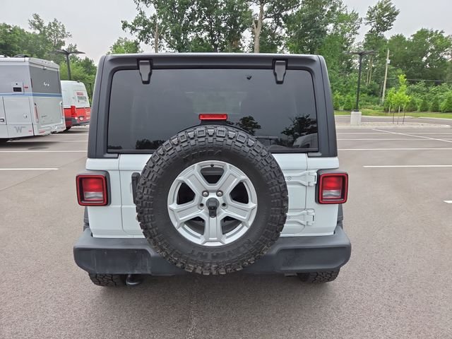 Used 2019 White Jeep Unlimited Sport S image 4