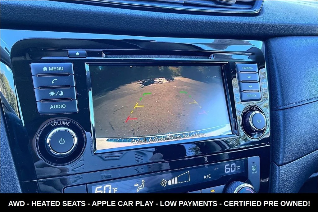 Used 2019 White Nissan SV image 16