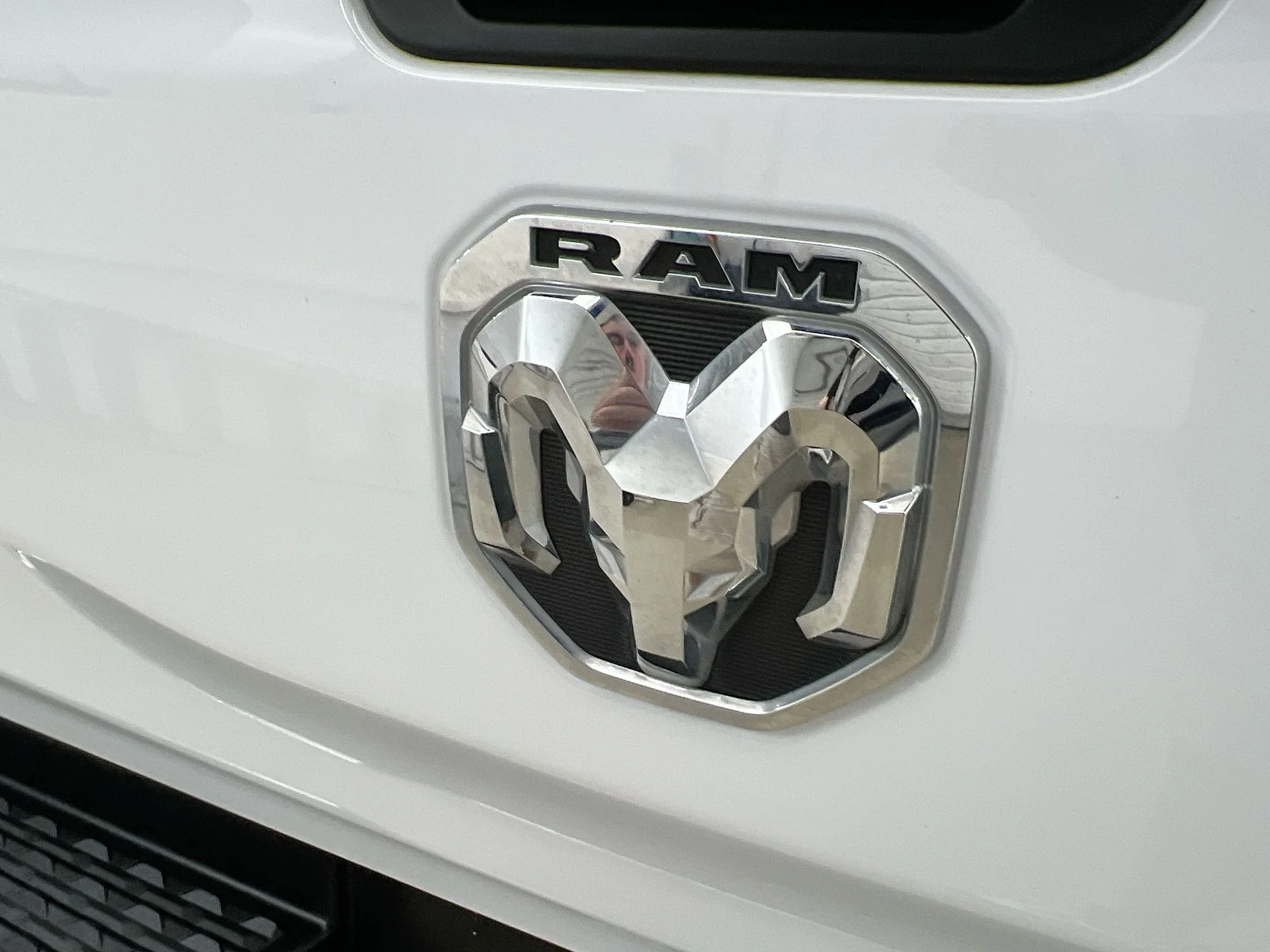 Used 2023 White Ram Big Horn/Lone Star image 39