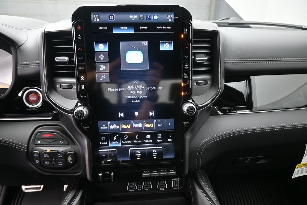 New 2026 Diamond Black Crystal Pearl-Coat Exterior Paint RAM RHO image 6