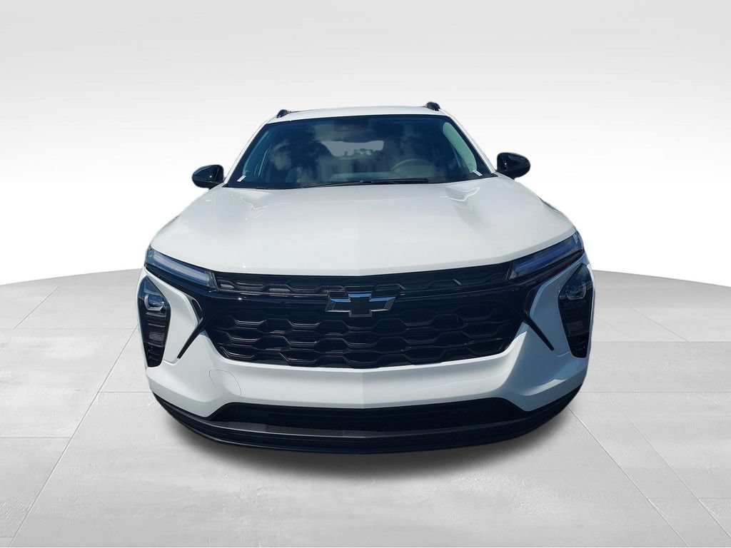 New 2026 Summit White Chevrolet LT image 8