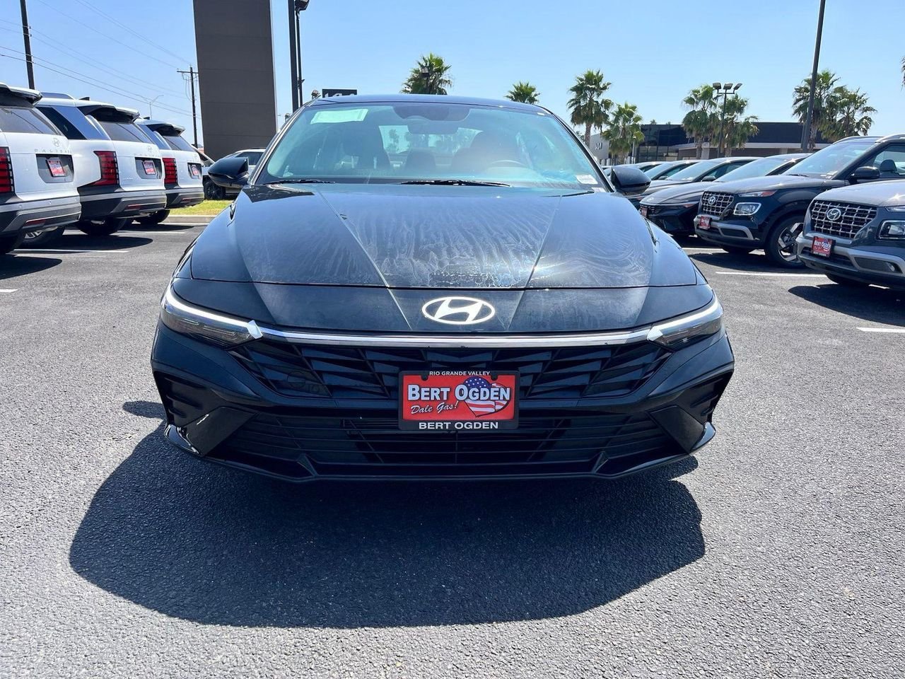 New 2026 Black Hyundai SEL Sport image 2
