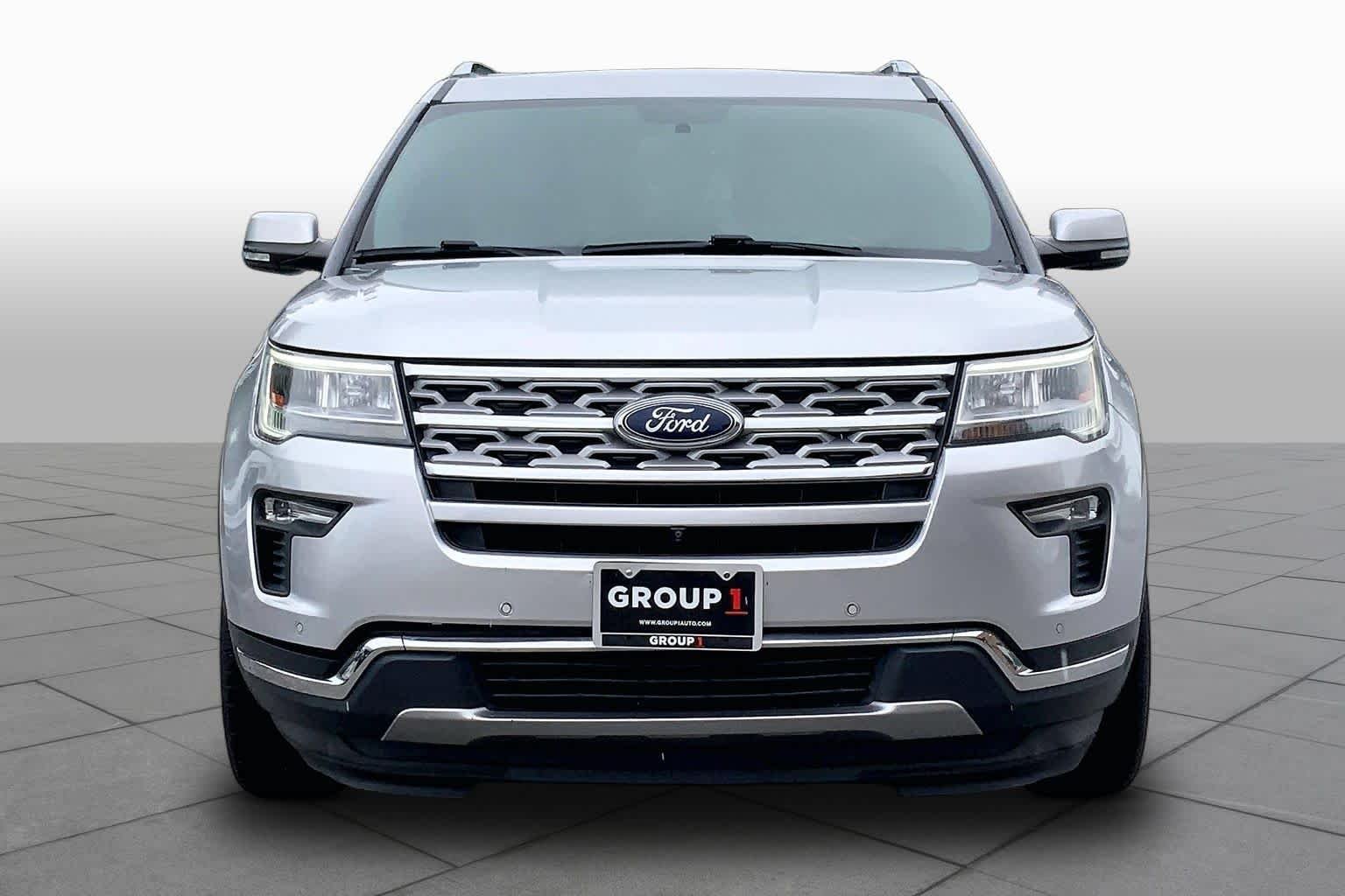 Used 2018 Ingot Silver Ford Limited image 4