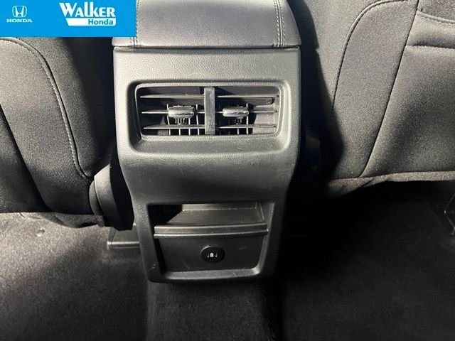 Used 2023 Black Ford SE image 34