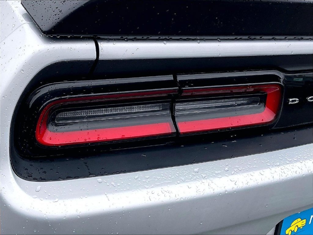 Used 2021 Triple Nickel Clearcoat Dodge SRT Hellcat Widebody image 30
