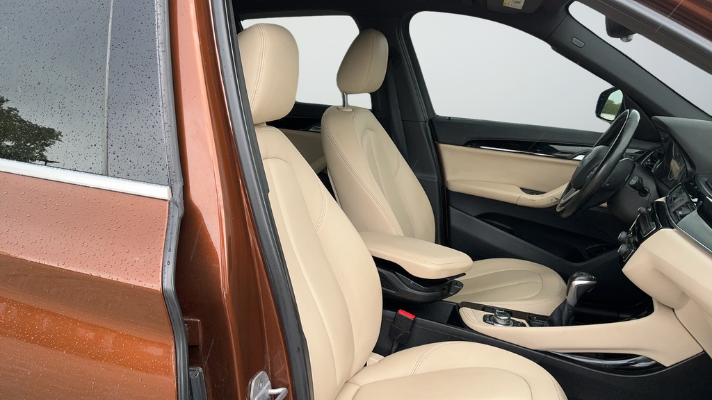 Used 2016 Brown BMW xDrive28i image 21