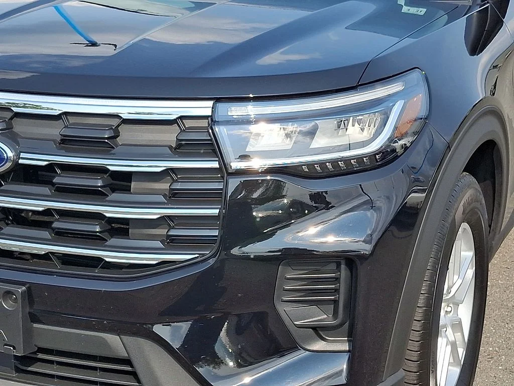 2026 Ford Explorer Active - Photo 9