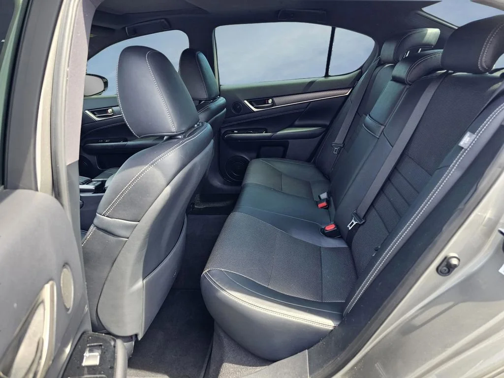 Used 2020  Lexus GS 350 F SPORT image 32
