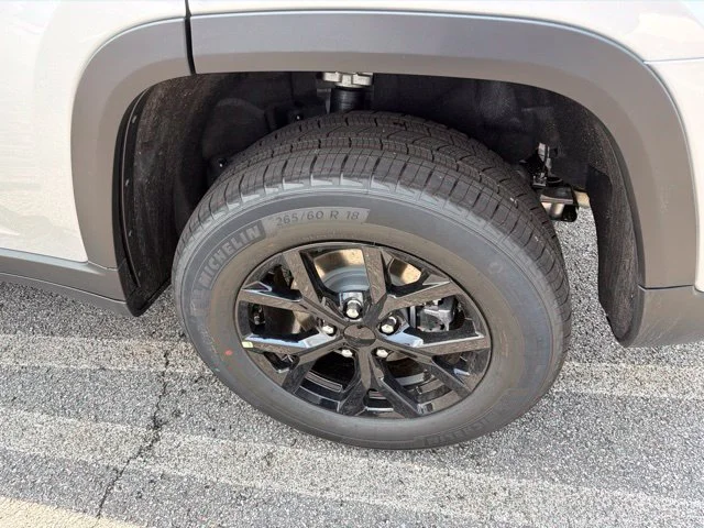New 2026 Silver Jeep Altitude image 6