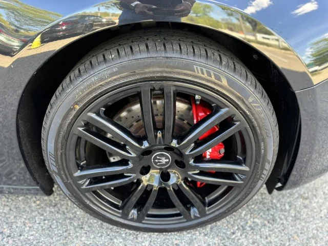 Used 2022 Nero Ribelle Metallic Maserati Modena ~ SPORTIVO PACKAGE & BOWERS & WILKINS image 12