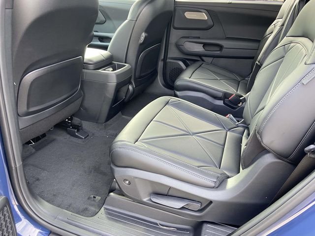 New 2027 Midnight Lake Blue Kia EX image 8