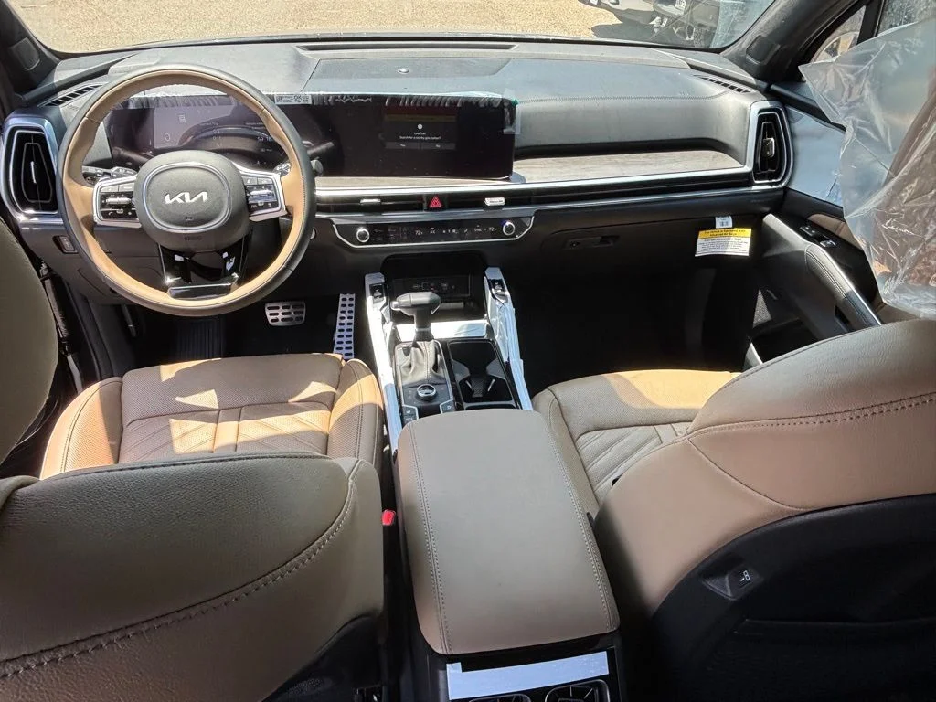 2025 Kia Sorento X-Line SX Prestige - Photo 11