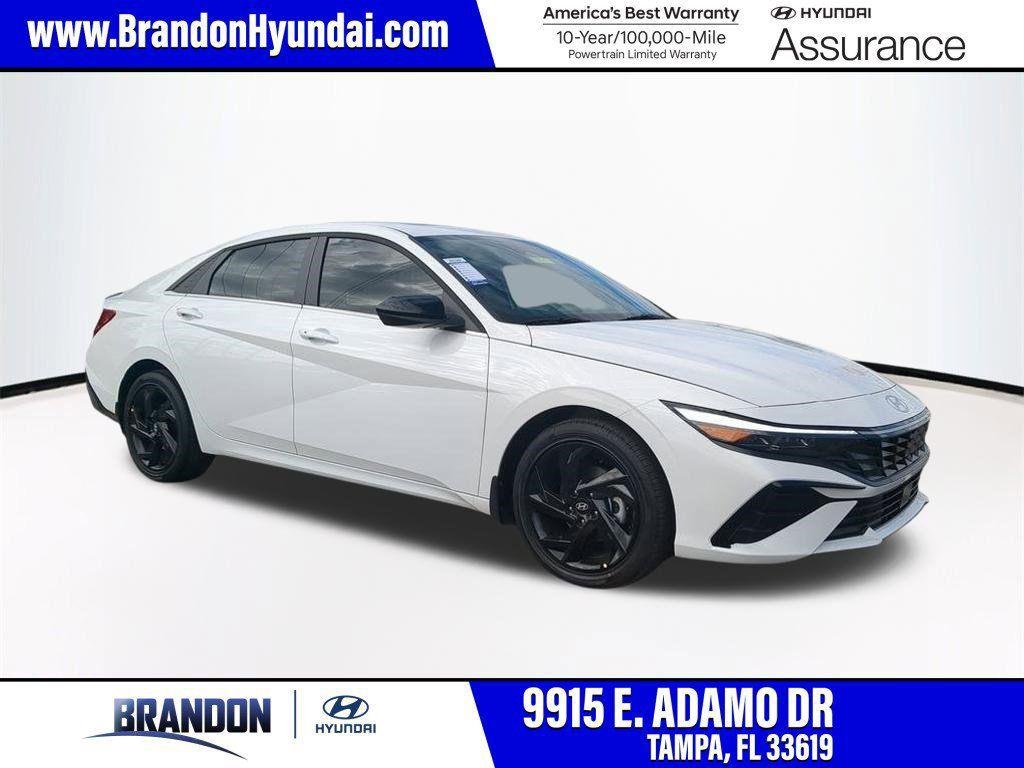 New 2026 White Hyundai SEL Sport Premium image 1