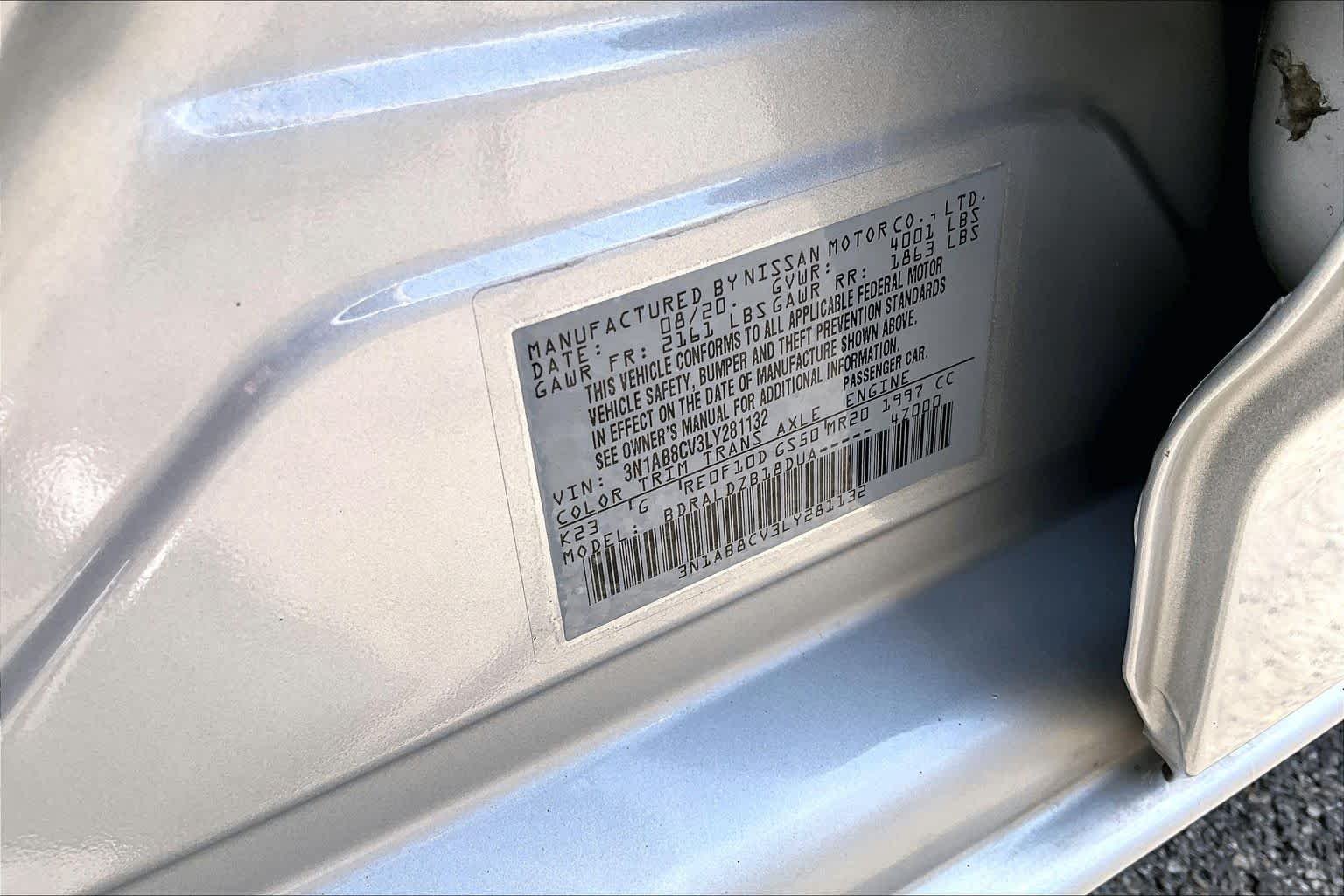 Used 2020 Brilliant Silver Metallic Nissan SV image 34