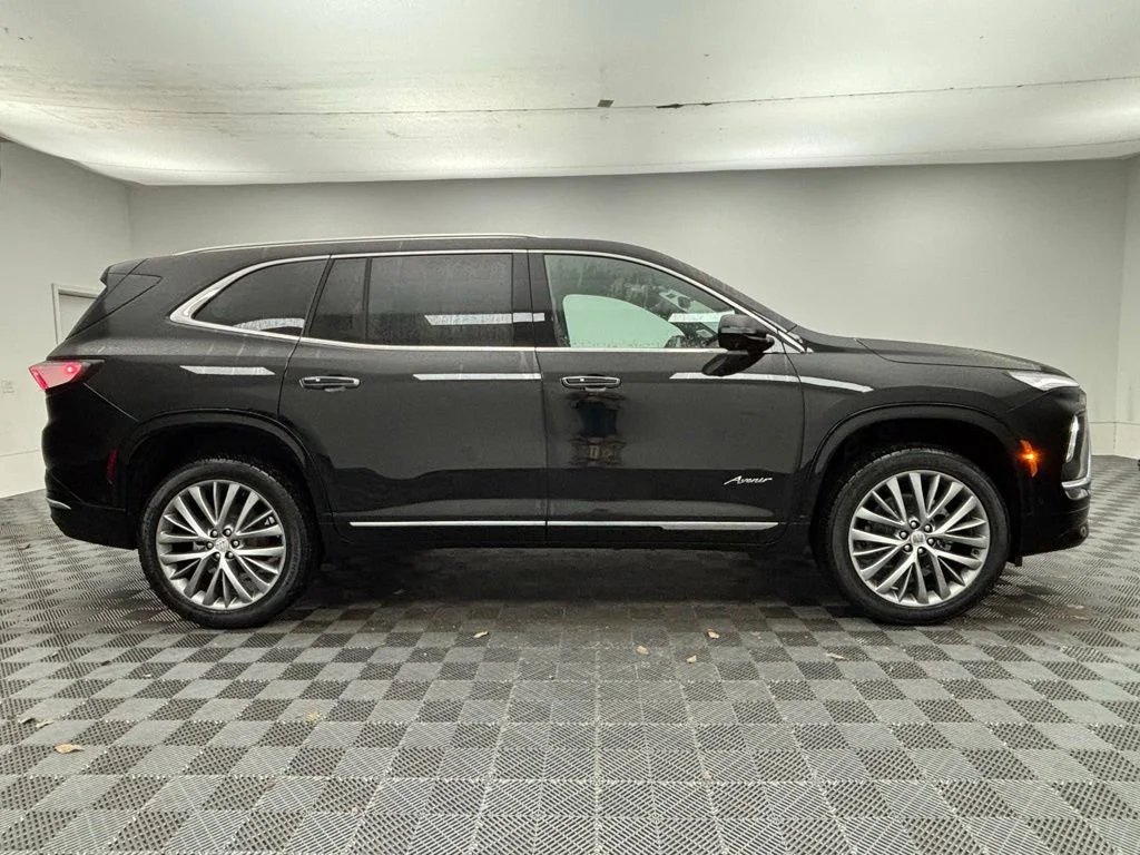 2026 Buick Enclave Avenir - Photo 10